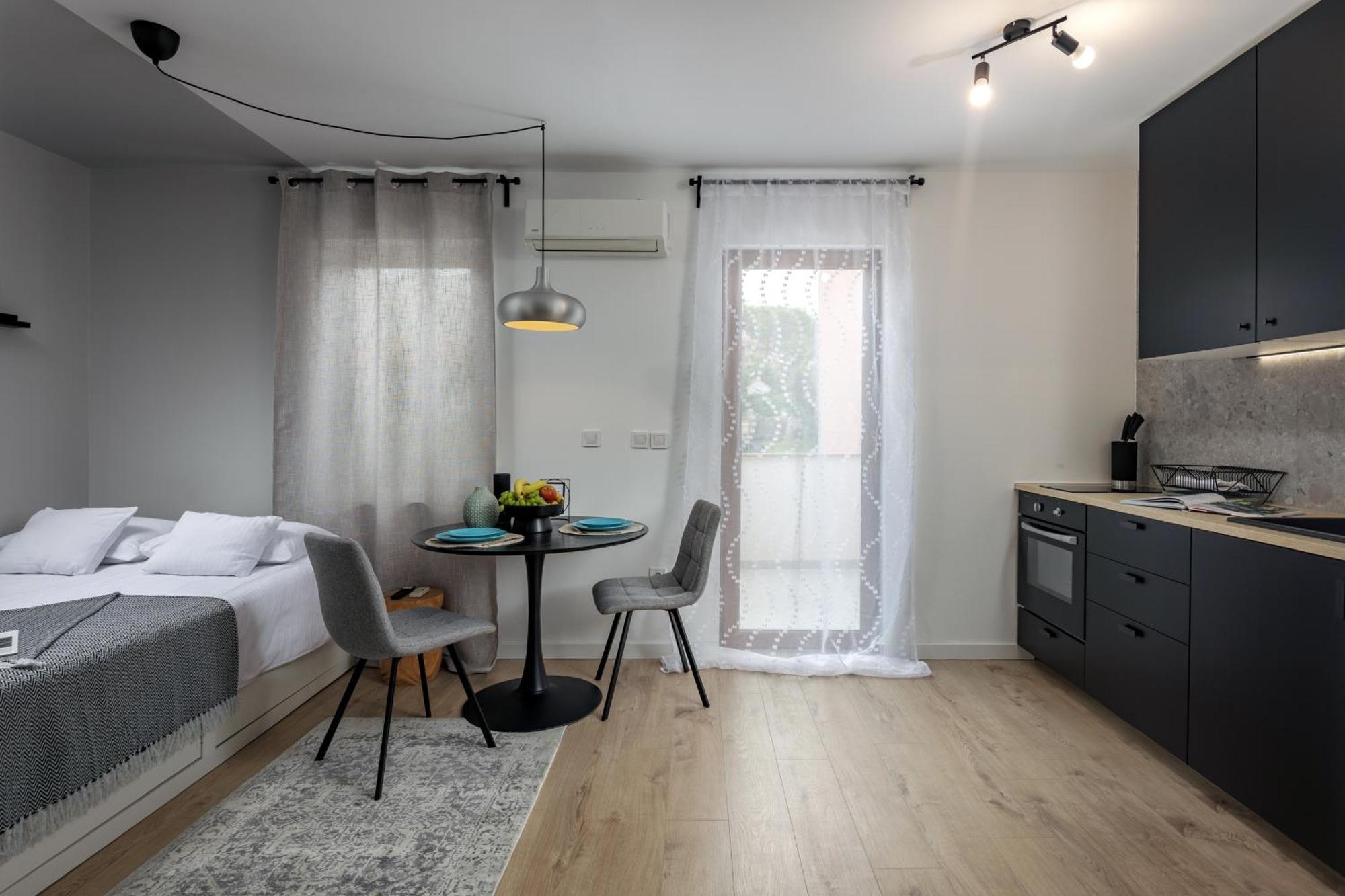 Agostini - Contactless Apartments Vukovarska Рийека Екстериор снимка